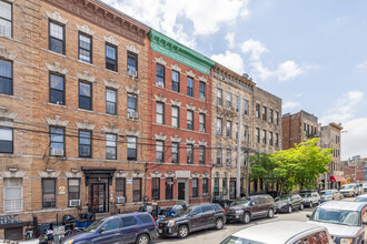 136 Grattan St in Brooklyn, NY - Building Photo - Building Photo