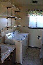 406 W 15th Ave in Ellensburg, WA - Building Photo - Building Photo