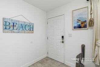 731 W Elkcam Cir in Marco Island, FL - Building Photo - Building Photo