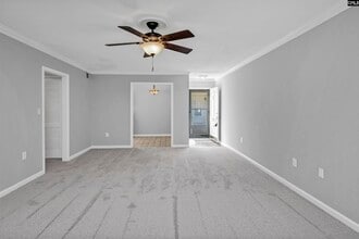 5516 Lakeshore Dr in Columbia, SC - Building Photo - Building Photo