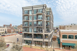 Lake View Lofts in Muskegon, MI - Building Photo - Building Photo