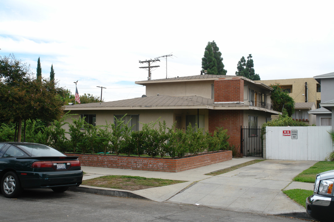 1142 E Doran St in Glendale, CA - Building Photo