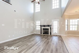 1412 Kingbird Dr in Clarksville, TN - Building Photo - Building Photo