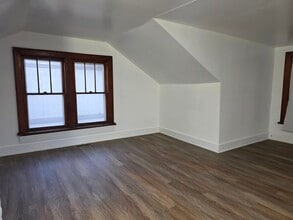 117 Woodland Dr in Round Lake Beach, IL - Building Photo - Building Photo