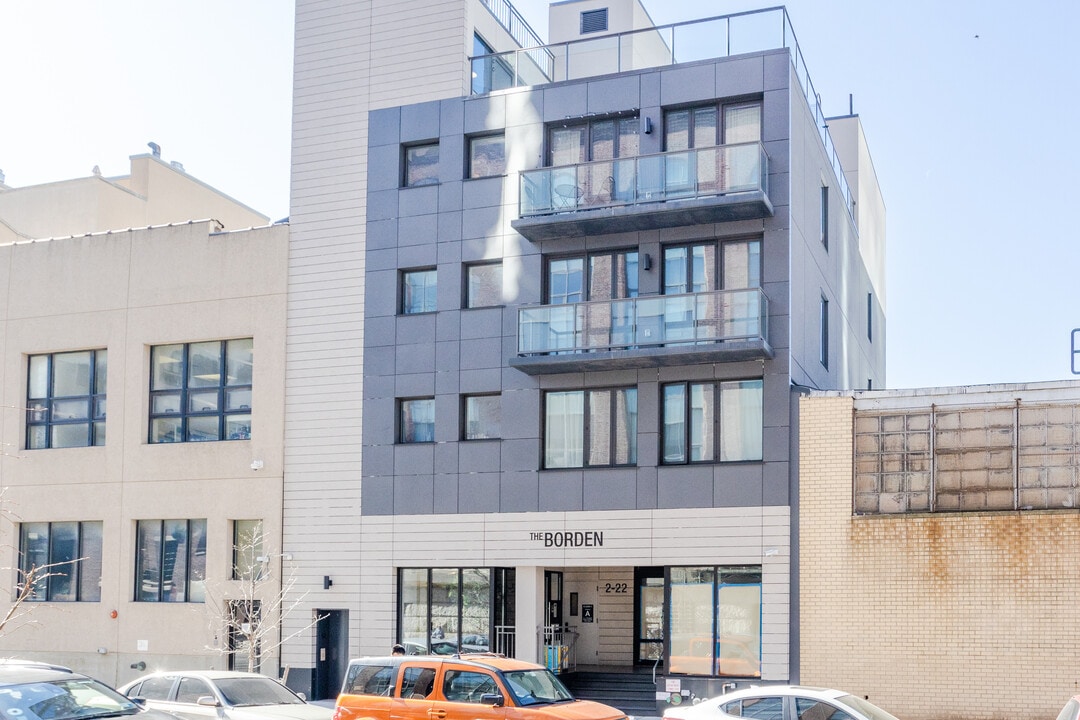 2-22 51st Ave in Long Island City, NY - Foto de edificio