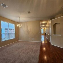 5808 Hidden Pine Ln in McKinney, TX - Building Photo - Building Photo