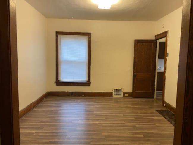 5 Circle St in Niles, OH - Building Photo - Building Photo