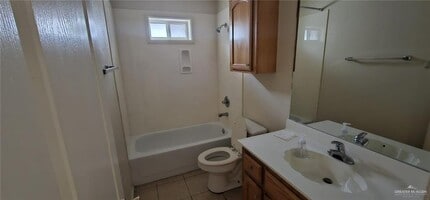 5 W Faith Hill St in Edinburg, TX - Building Photo - Building Photo
