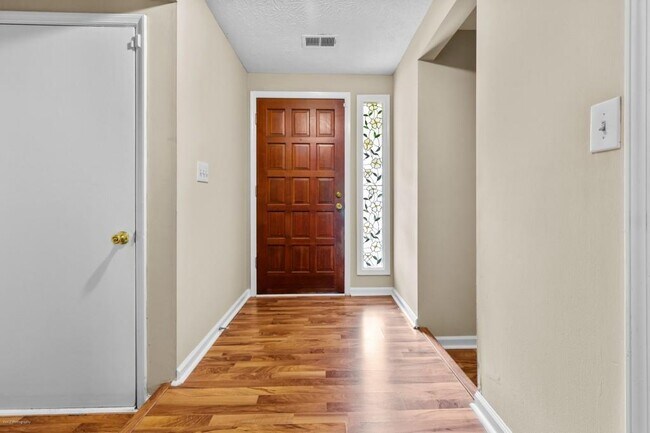 625 Oxford Hall Dr SW in Lawrenceville, GA - Building Photo - Building Photo