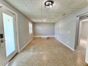 1835 42nd Ave in Vero Beach, FL - Building Photo - Building Photo