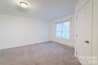 284 Stanley Spencer Mountain Rd in Gastonia, NC - Building Photo - Building Photo