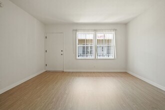 10908 SM Blvd, prime Westwood, near transit in Los Angeles, CA - Building Photo - Building Photo