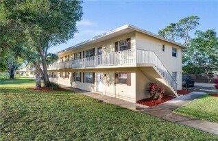 Poinciana Condominiums in Naples, FL - Building Photo