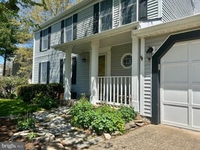 14286 Patriarch Court in Centreville, VA - Building Photo - Building Photo
