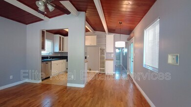 5138 Savannah St in San Diego, CA - Building Photo - Building Photo