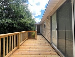 132 Cabana Way in Crestview, FL - Building Photo - Building Photo