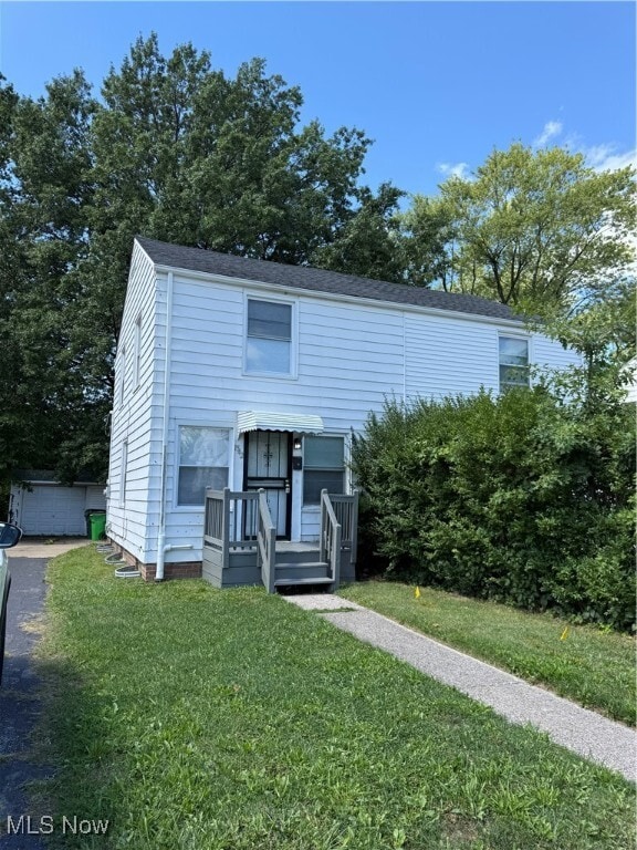 property at 1542 E 256th St