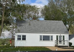 6809 IL-71 in Yorkville, IL - Building Photo - Building Photo