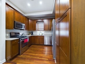 1501 W Ohio St in Chicago, IL - Building Photo - Building Photo