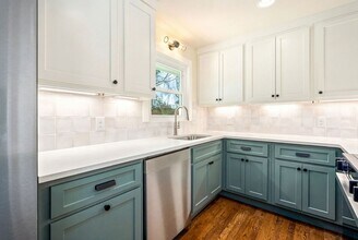 720 Harper Ave in Auburn, AL - Building Photo - Building Photo