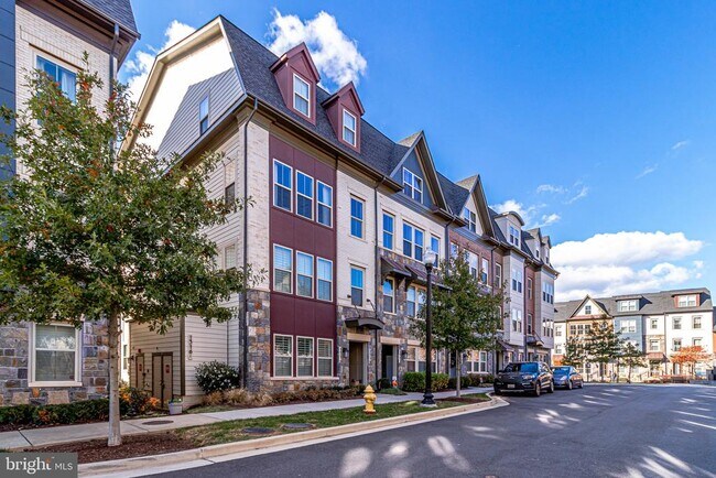 1318 S Quinn St in Arlington, VA - Building Photo - Building Photo