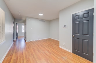 7726 Vermont Ave in St. Louis, MO - Building Photo - Building Photo