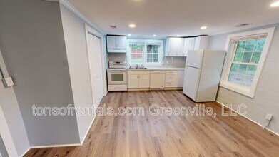 149 Finch Rd in Wellford, SC - Building Photo - Building Photo