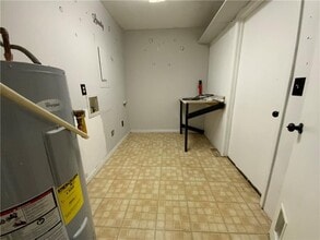 2753 Whitewater Ct in Austell, GA - Foto de edificio - Building Photo