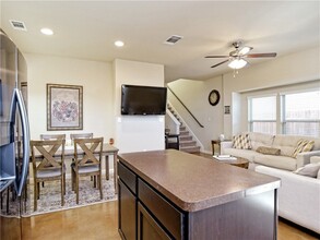 4614 Truth Wy in Austin, TX - Building Photo - Building Photo