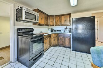 53795 US-60 in Miami, AZ - Building Photo - Building Photo