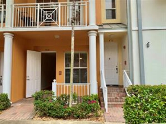 408 Alson Ave, Unit 408 in Fort Lauderdale, FL - Foto de edificio - Building Photo