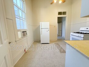 2657 Ursuline Ave in New Orleans, LA - Building Photo - Building Photo