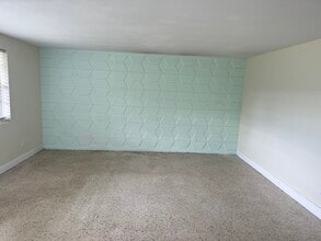 108 Lantana Ave in Flagler Beach, FL - Foto de edificio - Building Photo