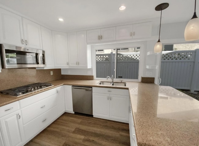 11002 Promesa Dr in San Diego, CA - Building Photo - Building Photo