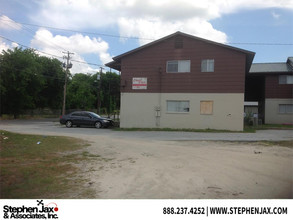 Chapel Place Apartments in Columbus, GA - Building Photo - Building Photo