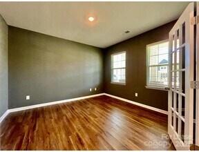 141 W Morehouse Ave in Mooresville, NC - Building Photo - Building Photo