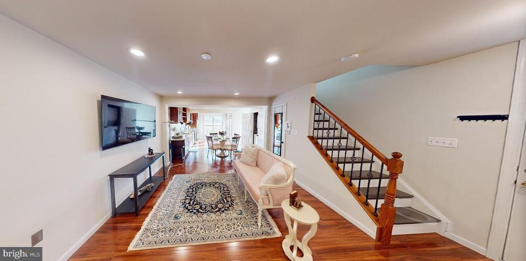 20430 Herring Pond Terrace in Sterling, VA - Building Photo