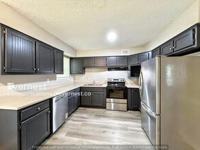 6320 Forest Glen Dr in Horn Lake, MS - Building Photo - Building Photo