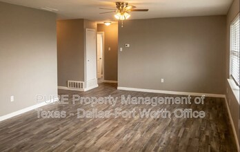 641 Gallant Fox Dr in Dallas, TX - Building Photo - Building Photo