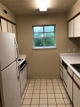 609 W Adams St in Fayetteville, AR - Building Photo - Building Photo