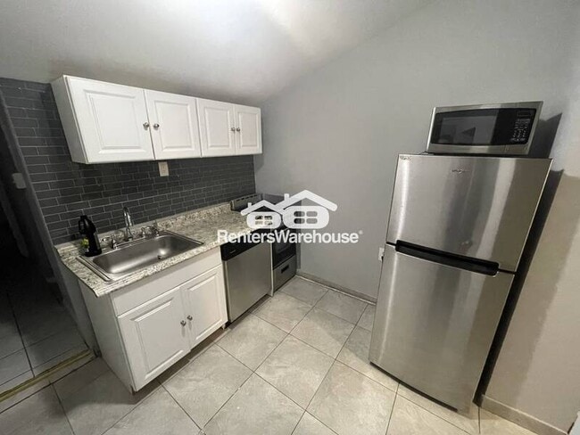 property at 519 S Port St