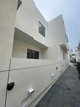 217 S Prospect Ave in Redondo Beach, CA - Building Photo - Building Photo