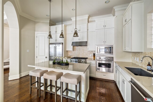 1202 Wynden Commons Ln in Houston, TX - Building Photo - Building Photo