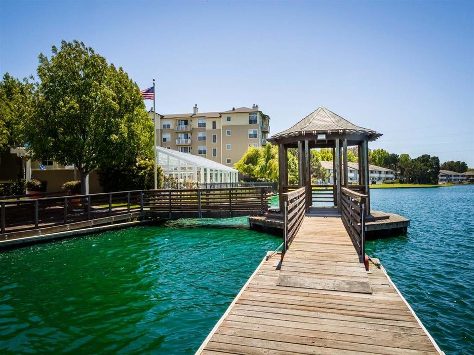 Marlin Cove in Foster City, CA - Building Photo