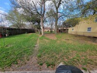 5706 Maywood Dr photo'