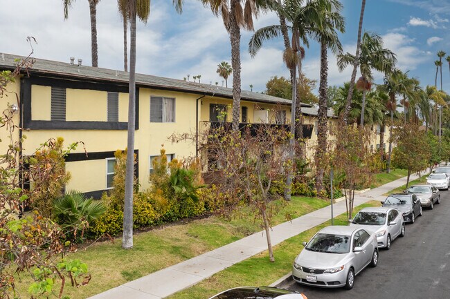 Casa de Coco in Los Angeles, CA - Building Photo - Building Photo