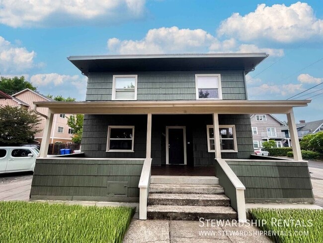 property at 1543 Ferry St