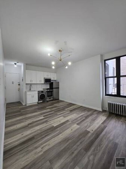 1145 E 35th St in Brooklyn, NY - Building Photo