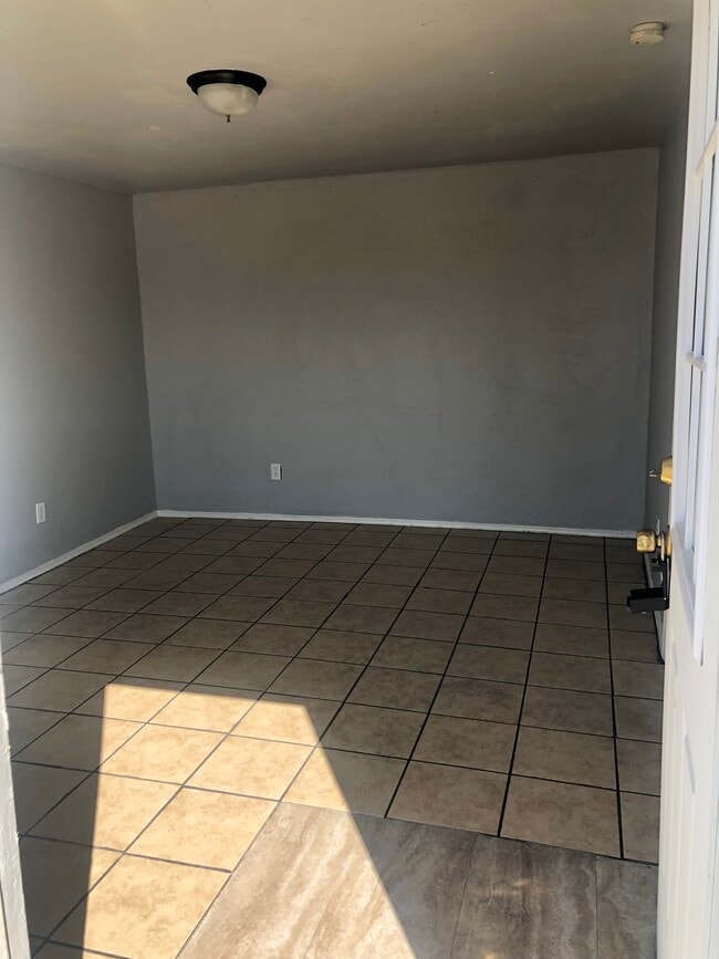 623 S Hill St in Amarillo, TX - Building Photo - Building Photo