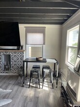 123 W Jason St in Encinitas, CA - Building Photo - Building Photo